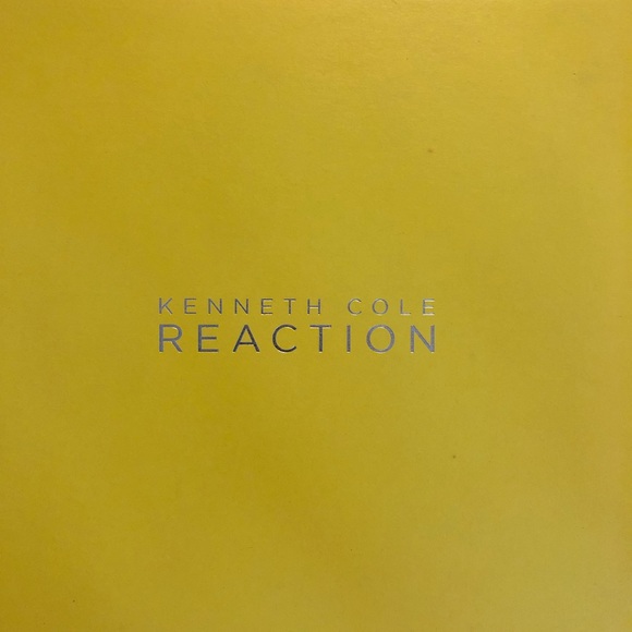 Kenneth Cole Reaction- Peg Rest Bootie - Picture 4 of 5